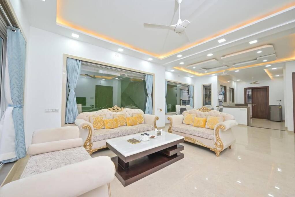 Royal Paradise Villa Lonavala Exterior photo