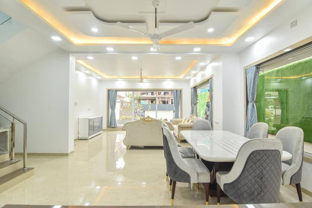 Royal Paradise Villa Lonavala Exterior photo